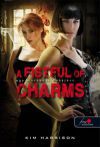 A Fistful of Charms - Egy maréknyi bűbájért (Hollows 4.)